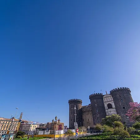 Affittacamere Le 4 Stagioni Dante's H Centro, By Clapa Group Napoli