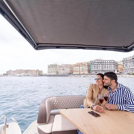 Affittacamere Le 4 Stagioni Dante's H Centro, By Clapa Group