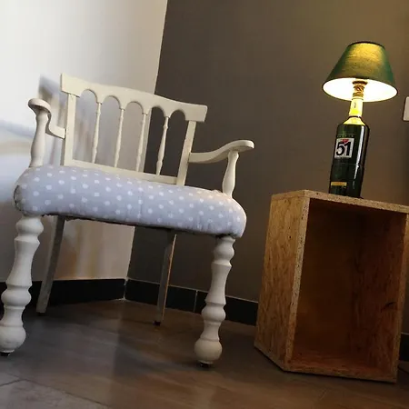 Guest house Le 4 Stagioni Dante's H Centro, By Clapa Group 2*