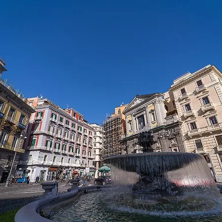 Le 4 Stagioni Dante's H Centro, By Clapa Group Penzion