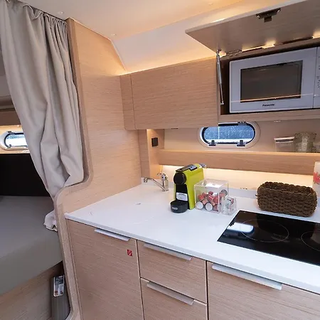 Le 4 Stagioni Dante's H Centro, By Clapa Group Penzion