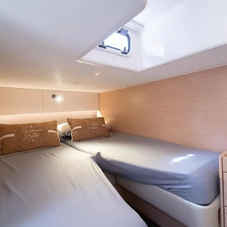 Penzion Le 4 Stagioni Dante's H Centro, By Clapa Group