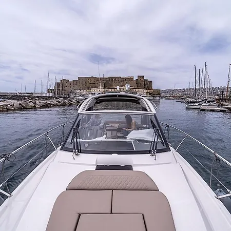 Le 4 Stagioni Dante's H Centro, By Clapa Group