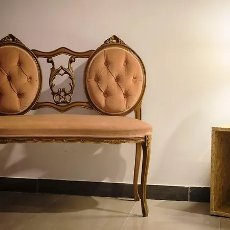 Le 4 Stagioni Dante's H Centro, By Clapa Group 3* Naples