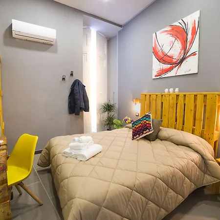 Le 4 Stagioni Dante's H Centro, By Clapa Group Неаполь