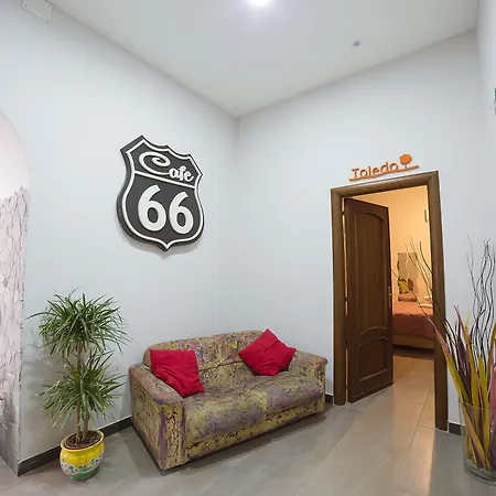 Le 4 Stagioni Dante's H Centro, By Clapa Group Naples