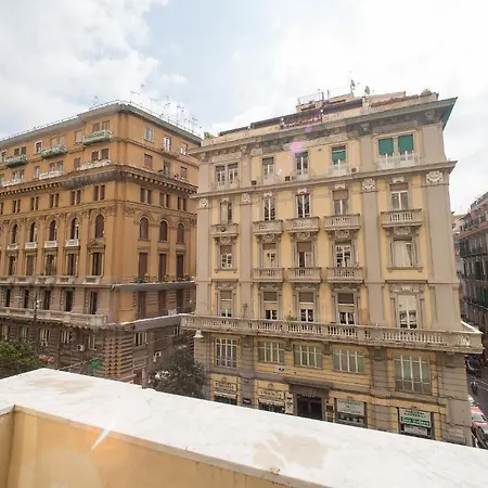 Le 4 Stagioni Dante's H Centro, By Clapa Group Naples