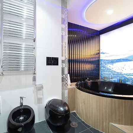 Le 4 Stagioni Dante's H Centro, By Clapa Group Гостевой дом Неаполь
