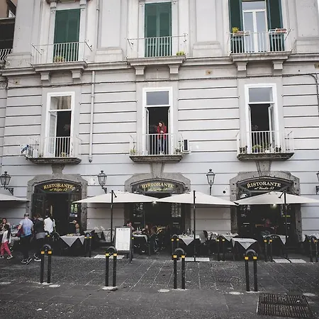 Penzion Le 4 Stagioni Dante's H Centro, By Clapa Group Neapol